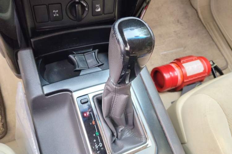 Used Toyota Prado  Gear Lever