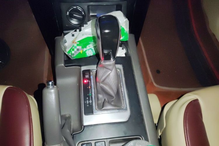 Used Toyota Prado  Gear Lever