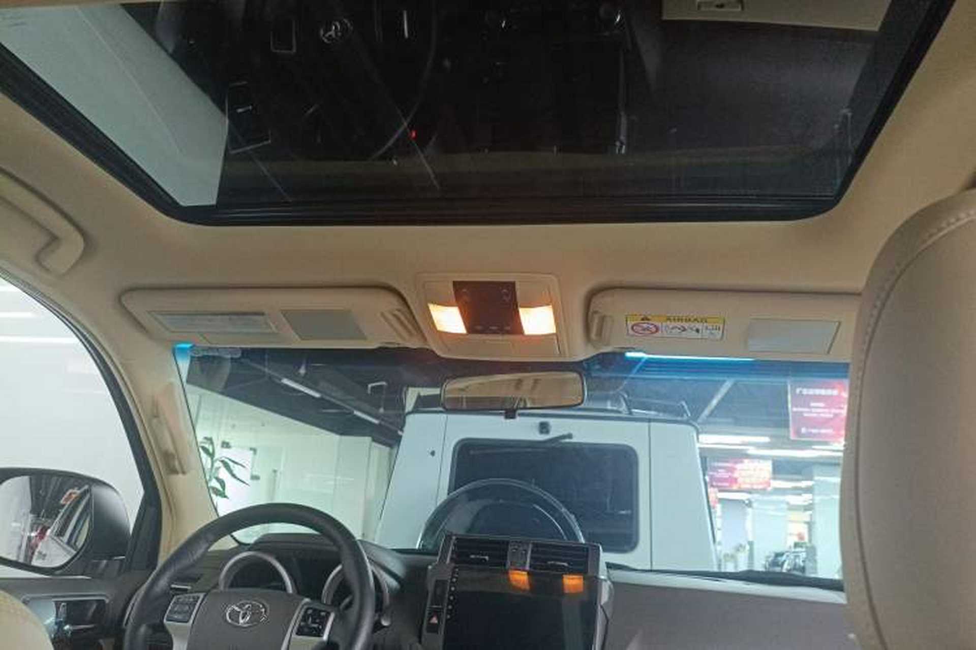 Used Toyota Prado 2017 2.7L Parallel Import Headliner