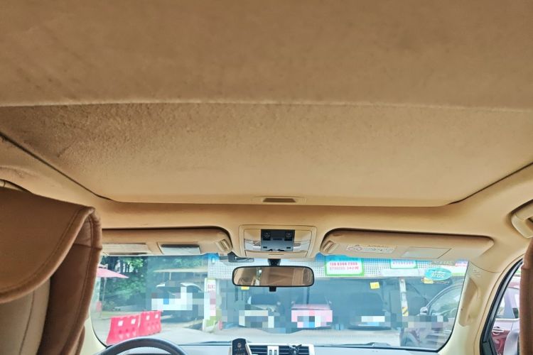 Used Toyota Prado 2017 2700 VX with Nine Airbags Outboard Mount – Middle East Version Headliner