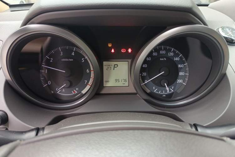 Used Toyota Prado  Instrument Cluster