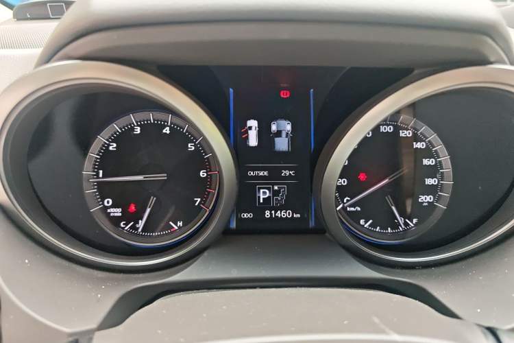 Used Toyota Prado 2017 2700 VX with Nine Airbags Outboard Mount – Middle East Version Instrument Cluster