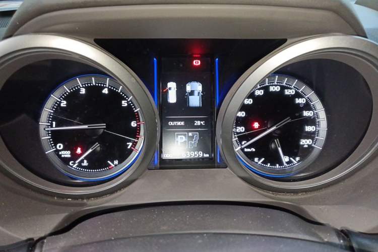 Used Toyota Prado  Instrument Cluster