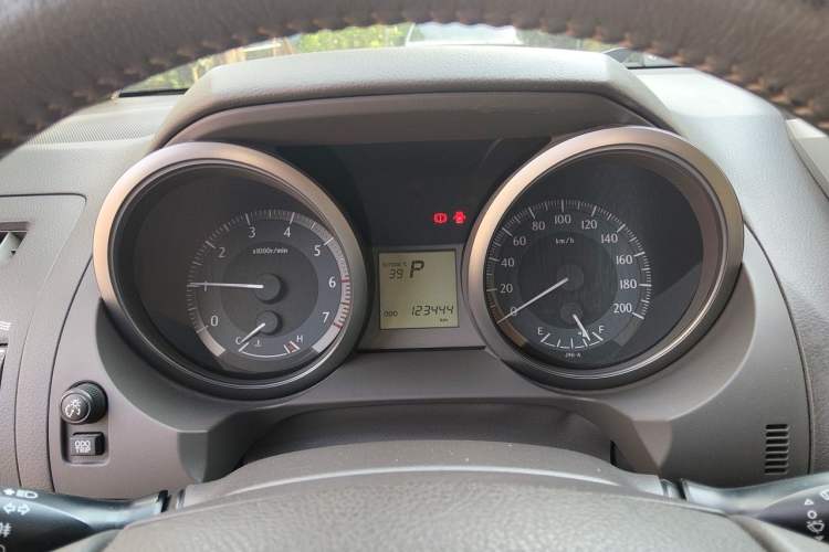 Used Toyota Prado  Instrument Cluster