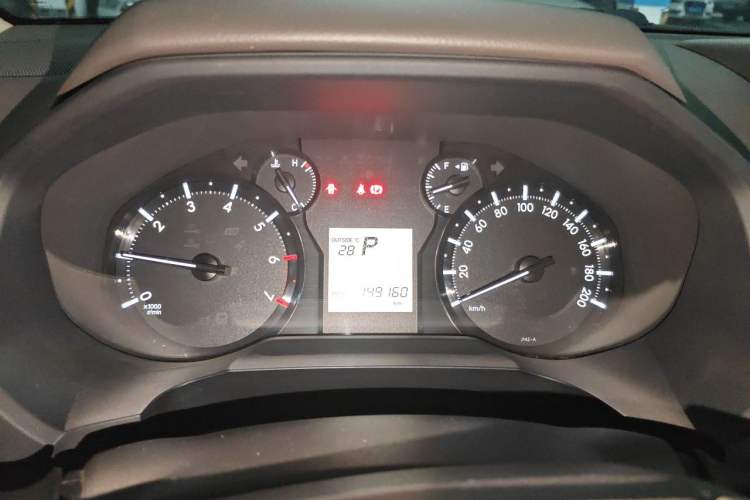Used Toyota Prado 2017 4000 TXL Dual Airbags Side-Mounted – Middle East Version Instrument Cluster
