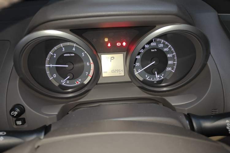 Used Toyota Prado 2017 2700 TX Middle East Edition Instrument Cluster