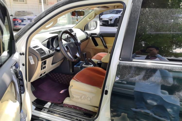 Used Toyota Prado  Left Front Seat