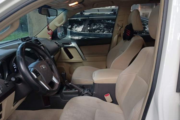 Used Toyota Prado  Left Front Seat