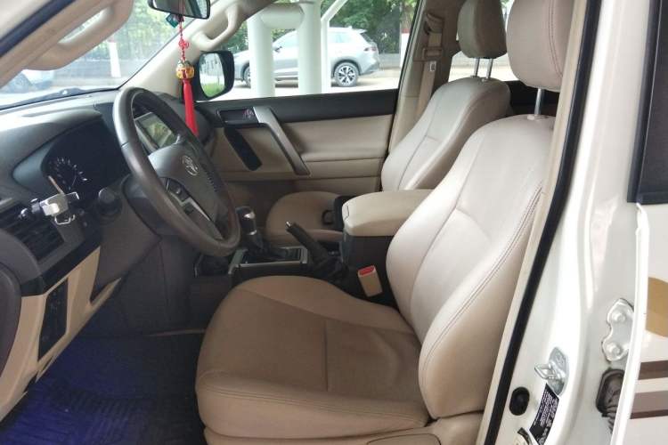 Used Toyota Prado  Left Front Seat