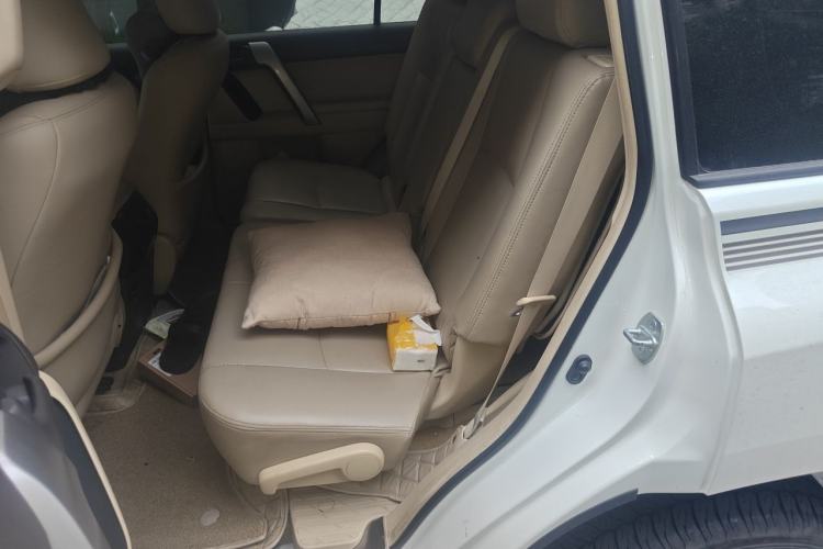 Used Toyota Prado 2017 2.7L Parallel Import Left Rear Seat