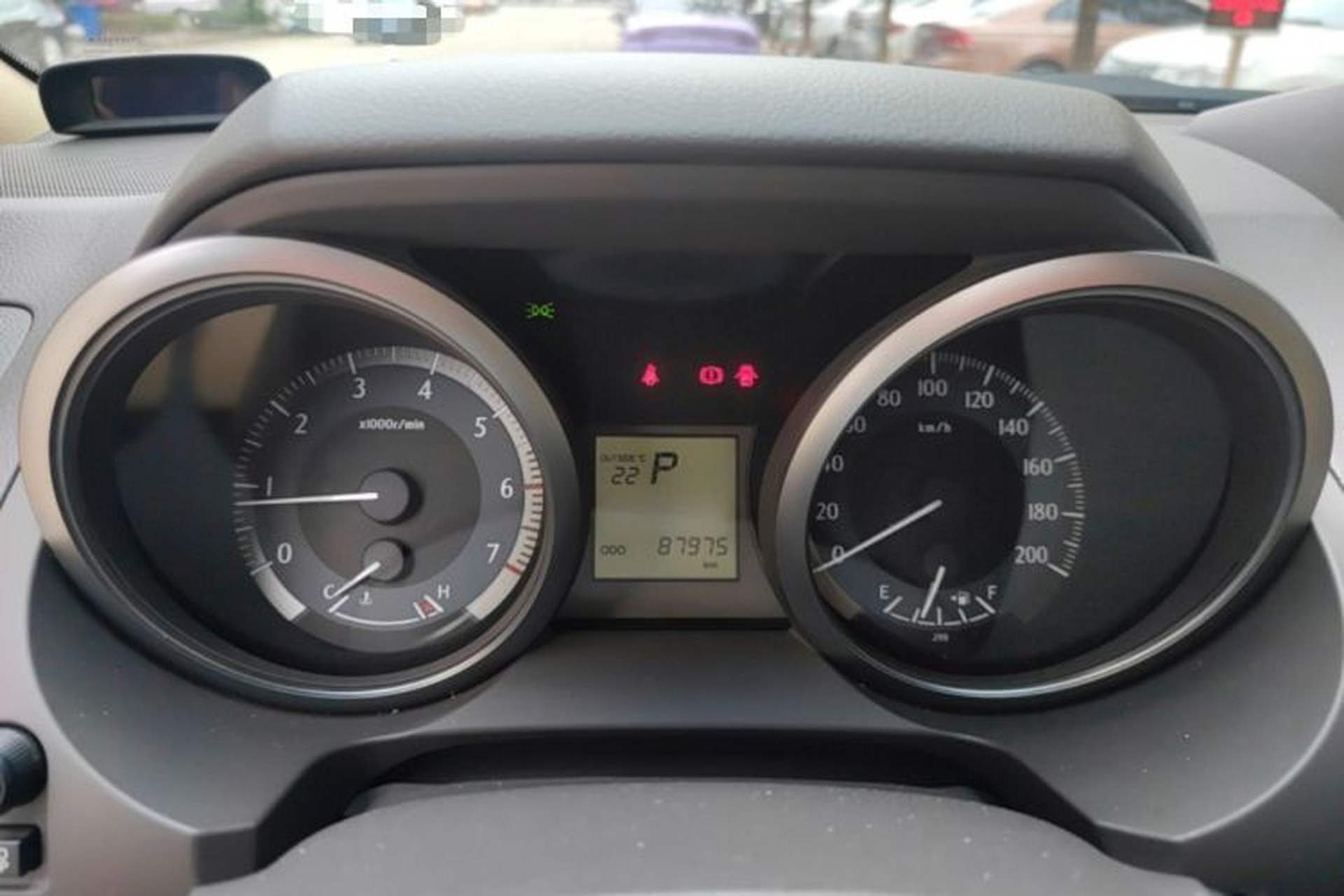 Used Toyota Prado 2017 2.7L Parallel Import Odometer Close Up