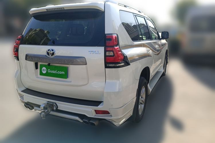 Used Toyota Prado 2017 2.7L Automatic 2700 Gasoline 4x4 7-Seater – Middle East Version Rear Right 45 Deg