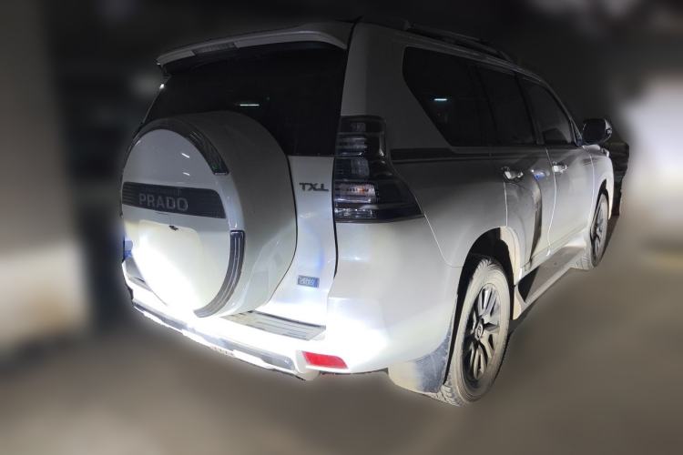 Used Toyota Prado 2017 2.7L Parallel Import Rear Right 45 Deg