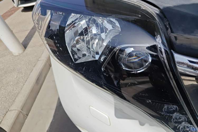 Used Toyota Prado 2017 2700 TXL Middle East Edition Right Front Headlight