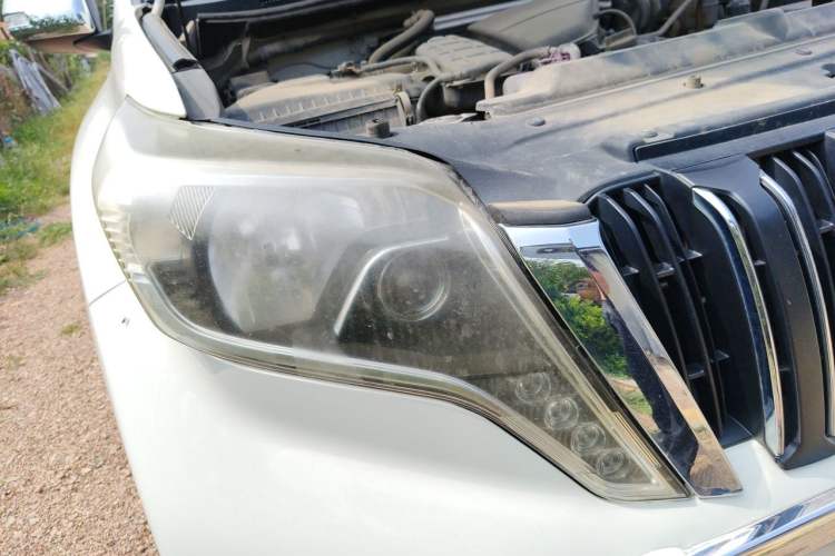 Used Toyota Prado  Right Front Headlight