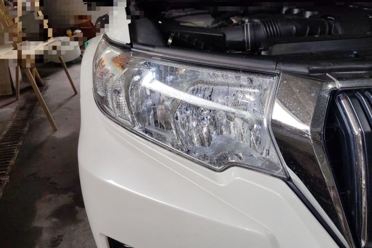 Used Toyota Prado 2017 4.0L U.S.-Spec Version 7 Seats Right Front Headlight
