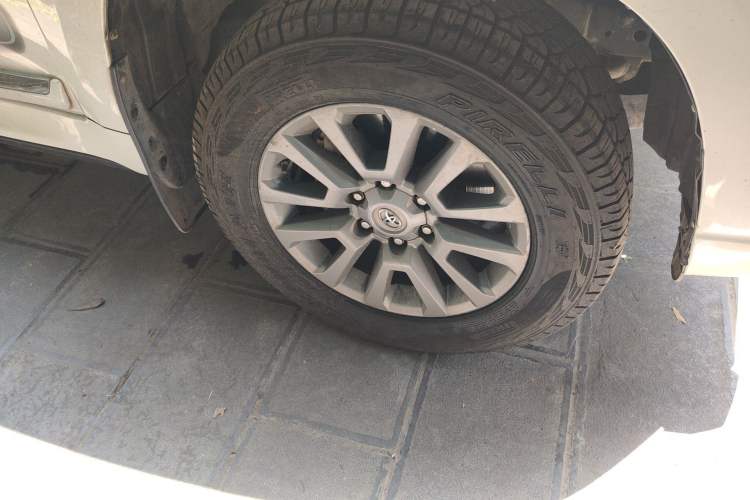 Used Toyota Prado 2017 2700 TXL Middle East Edition Right Front Wheel Hub