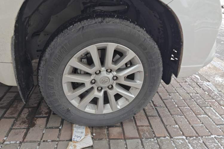 Used Toyota Prado 2017 2700 TX Middle East Edition Right Front Wheel Hub