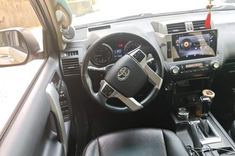 Used Toyota Prado  Steering Wheel