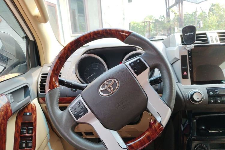 Used Toyota Prado  Steering Wheel