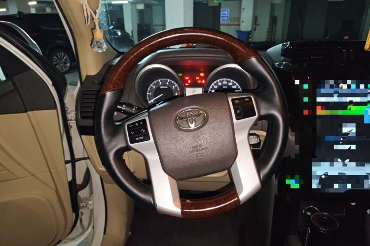 Used Toyota Prado  Steering Wheel