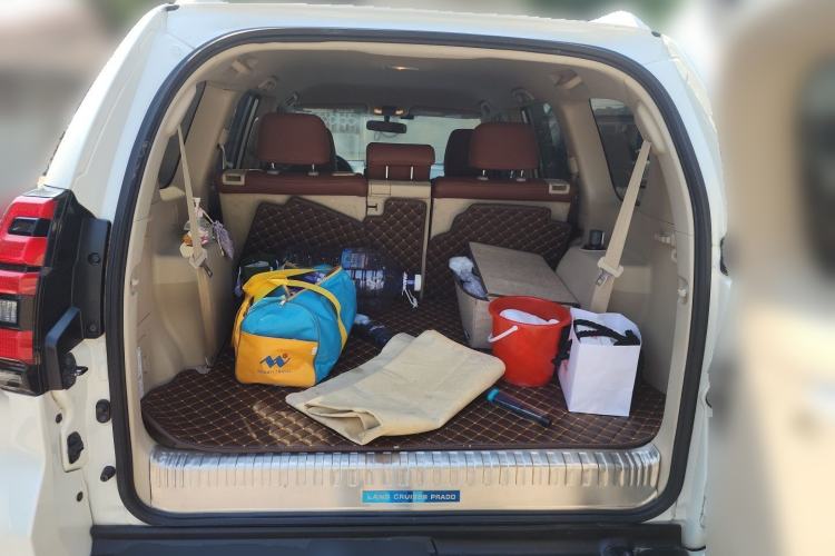 Used Toyota Prado  Trunk