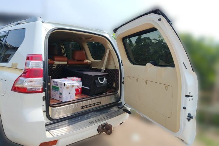 Used Toyota Prado  Trunk