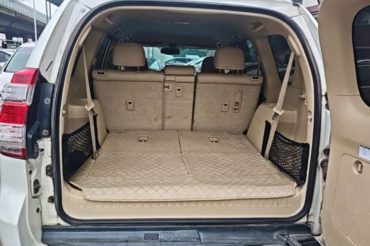 Used Toyota Prado 2017 2.7L Parallel Import Trunk