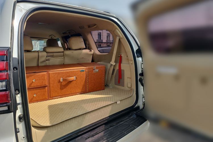 Used Toyota Prado  Trunk