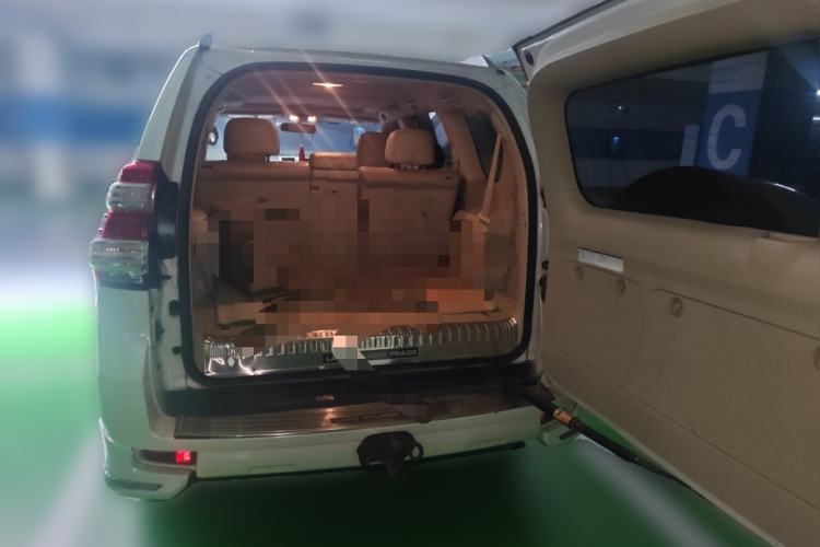 Used Toyota Prado  Trunk