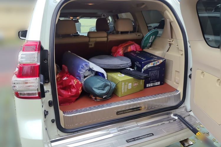Used Toyota Prado  Trunk