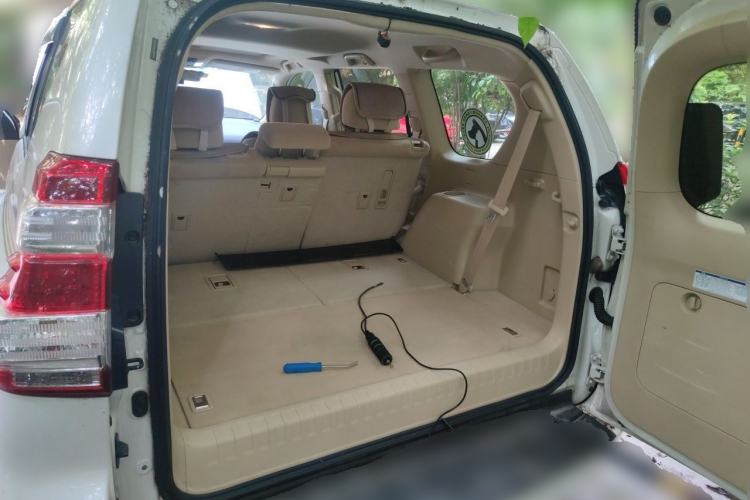 Used Toyota Prado  Trunk