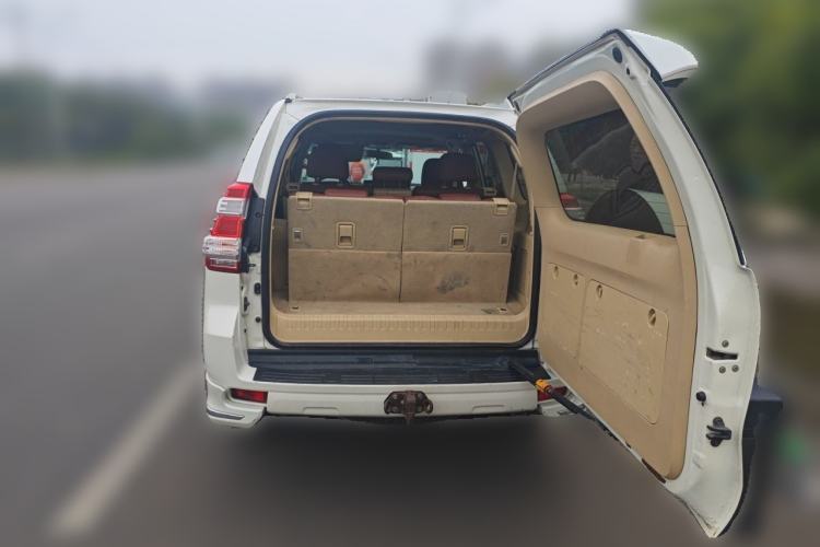 Used Toyota Prado  Trunk