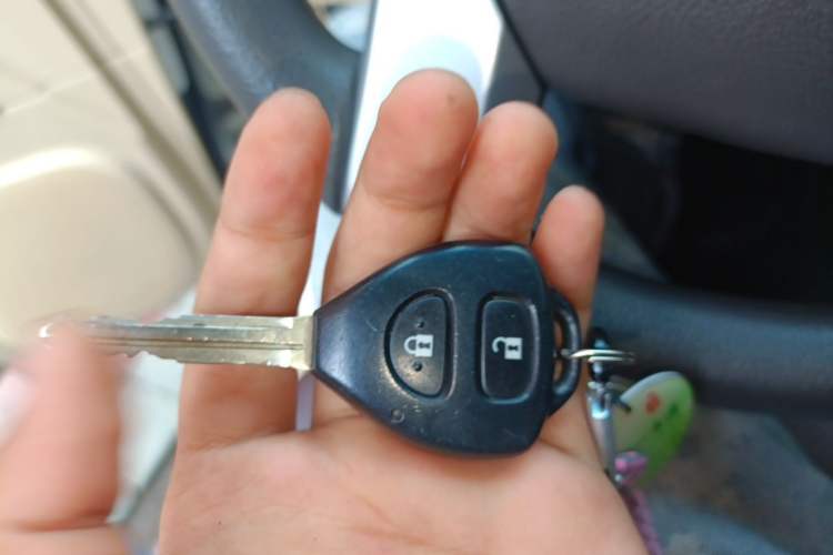 Used Toyota Prado  Vehicle Key