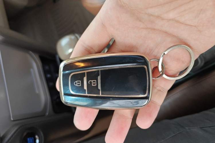 Used Toyota Prado  Vehicle Key