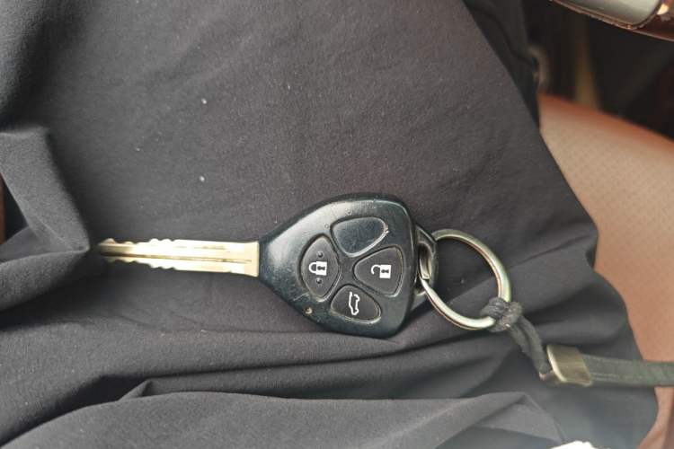Used Toyota Prado  Vehicle Key