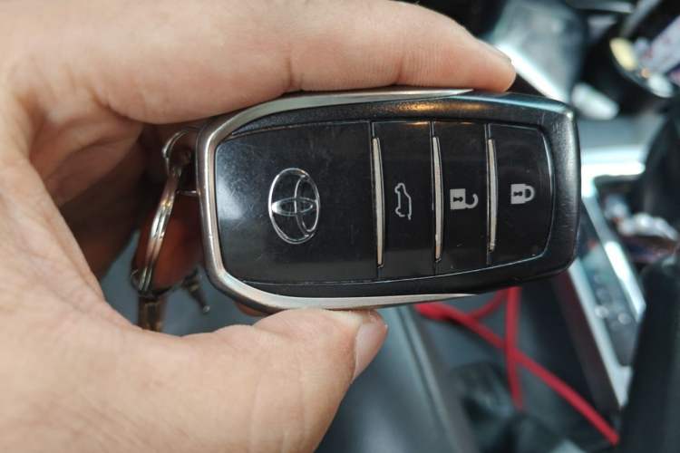 Used Toyota Prado  Vehicle Key