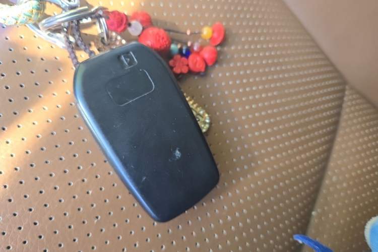 Used Toyota Prado  Vehicle Key