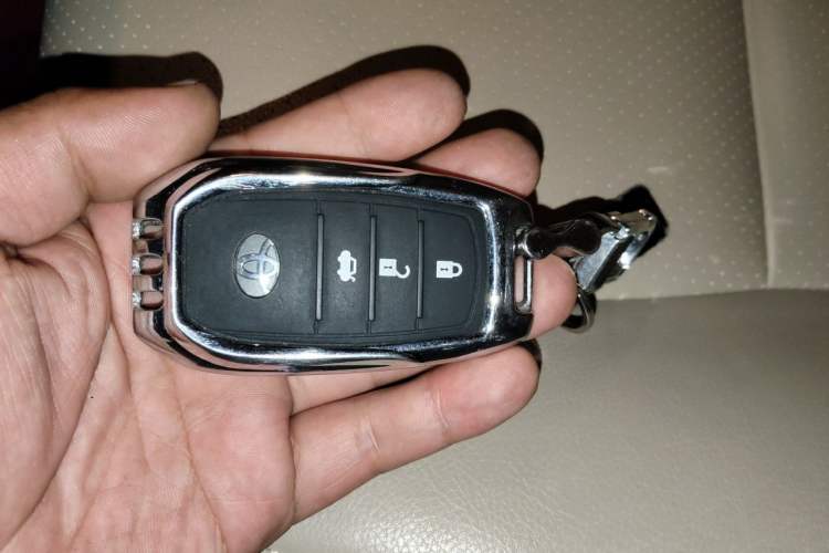 Used Toyota Prado  Vehicle Key