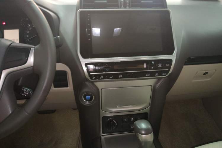 Used Toyota Prado 2018 4.0L Parallel Import Audio And AC Panel