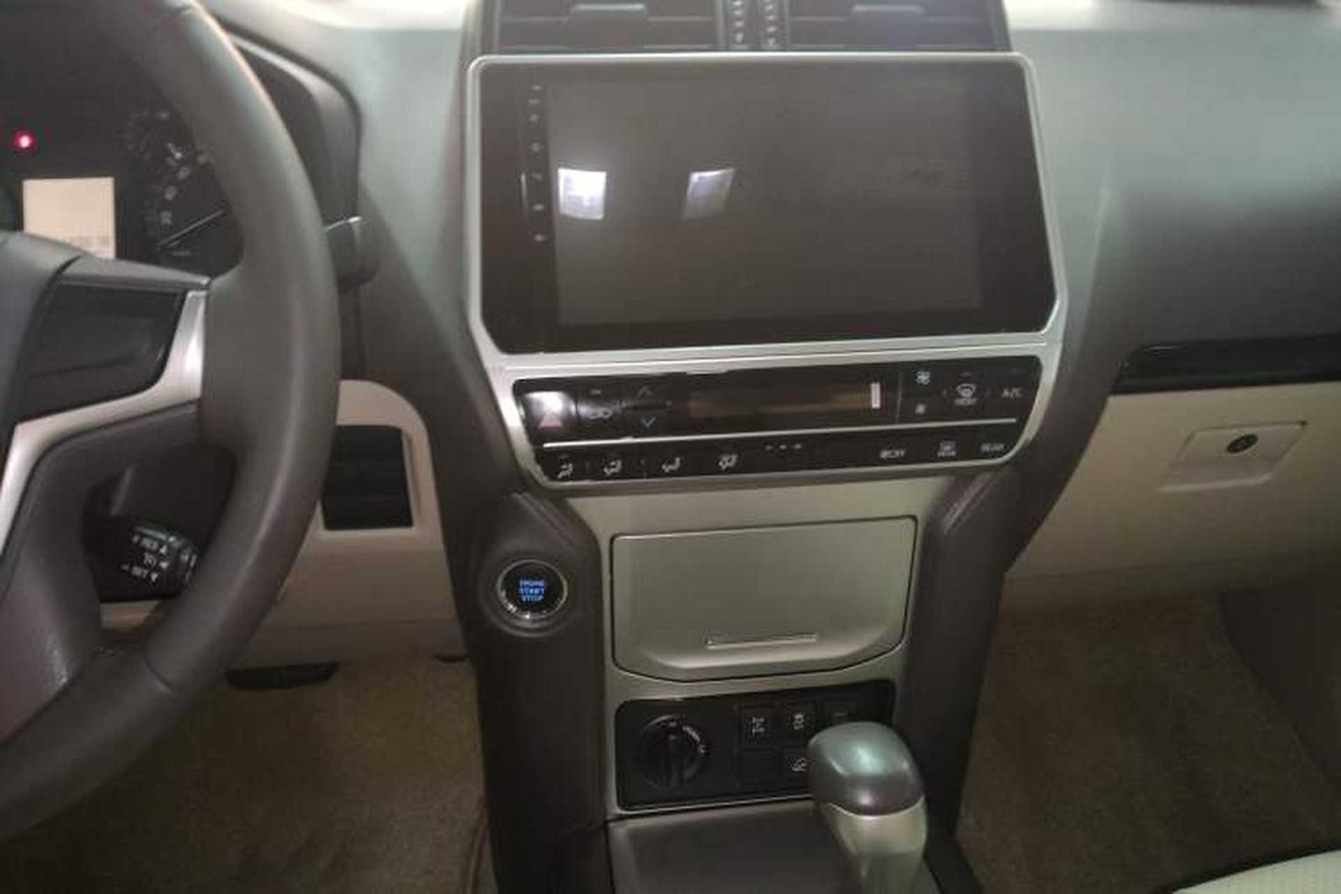 Used Toyota Prado 2018 4.0L Parallel Import Audio And AC Panel