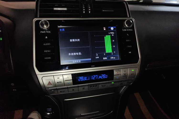 Used Toyota Prado 2018 3.5L Automatic TX-L with Rear-Mounted Spare Tire Audio And AC Panel
