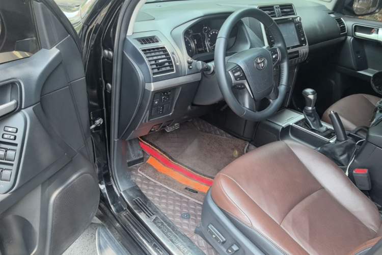 Used Toyota Prado 2018 3.5L Automatic TX-L NAVI with Rear-Mounted Spare Tire Driver Seat