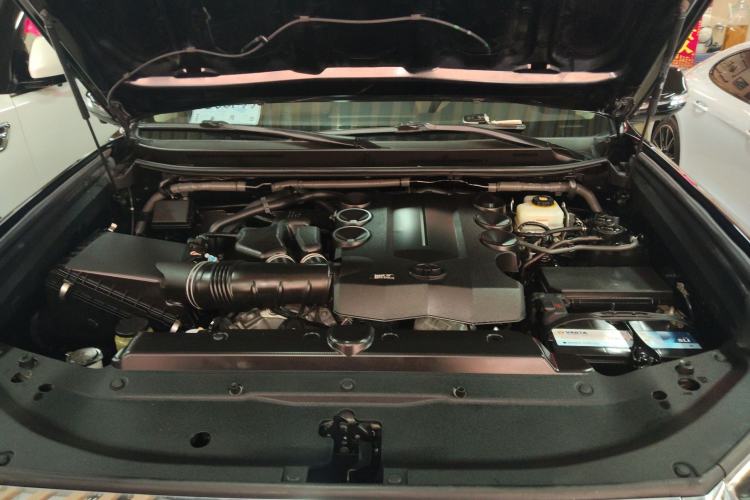 Used Toyota Prado 2018 4.0L Parallel Import Engine Bay