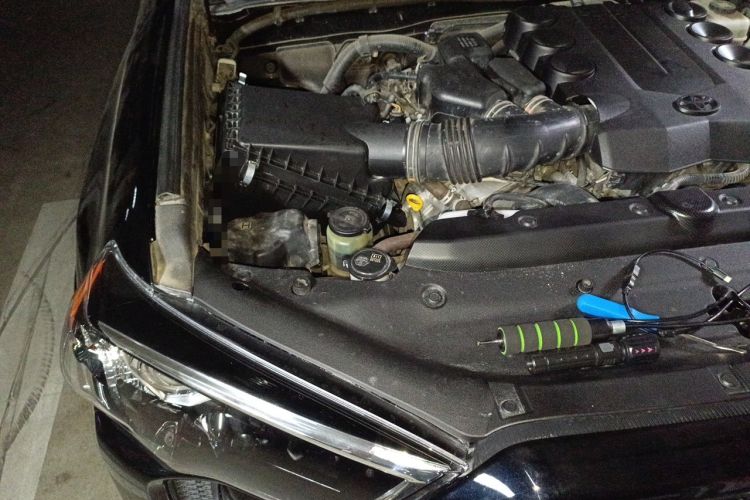Used Toyota Prado  Engine Bay Right