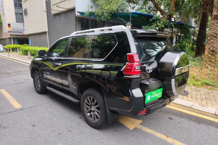 Used Toyota Prado 2018 2.7L Parallel Import Exterior 1