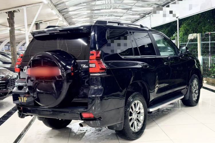 Used Toyota Prado 2018 3.5L Automatic TX-L with Rear-Mounted Spare Tire Exterior 3