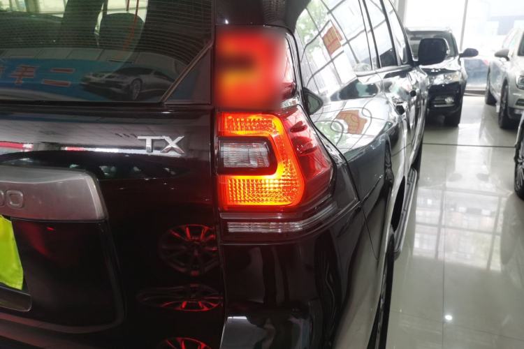 Used Toyota Prado 2018 3.5L Automatic TX-L Exterior 3