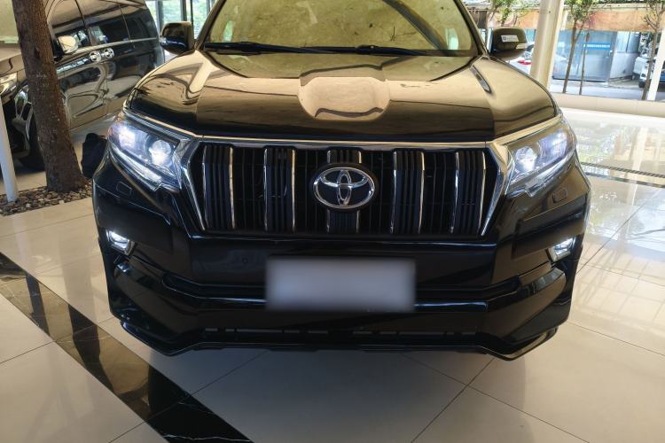 Used Toyota Prado 2018 3.5L Automatic TX-L with Rear-Mounted Spare Tire Front