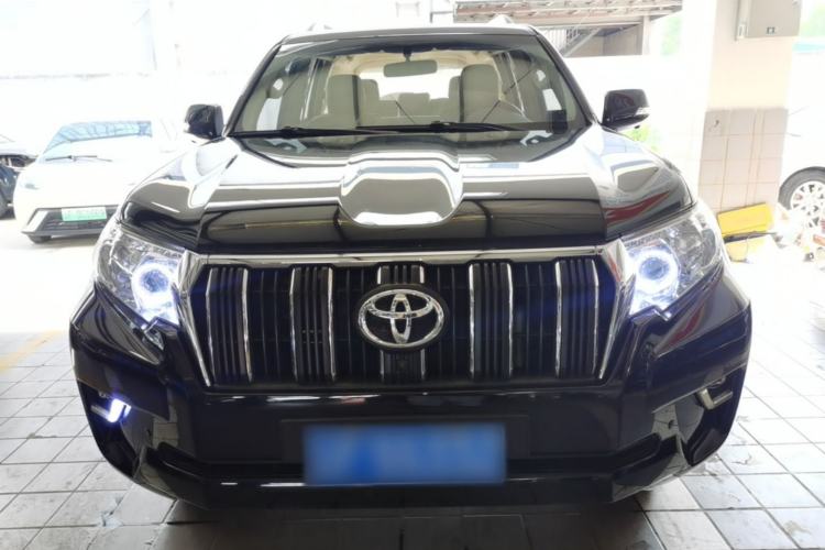 Used Toyota Prado  Front